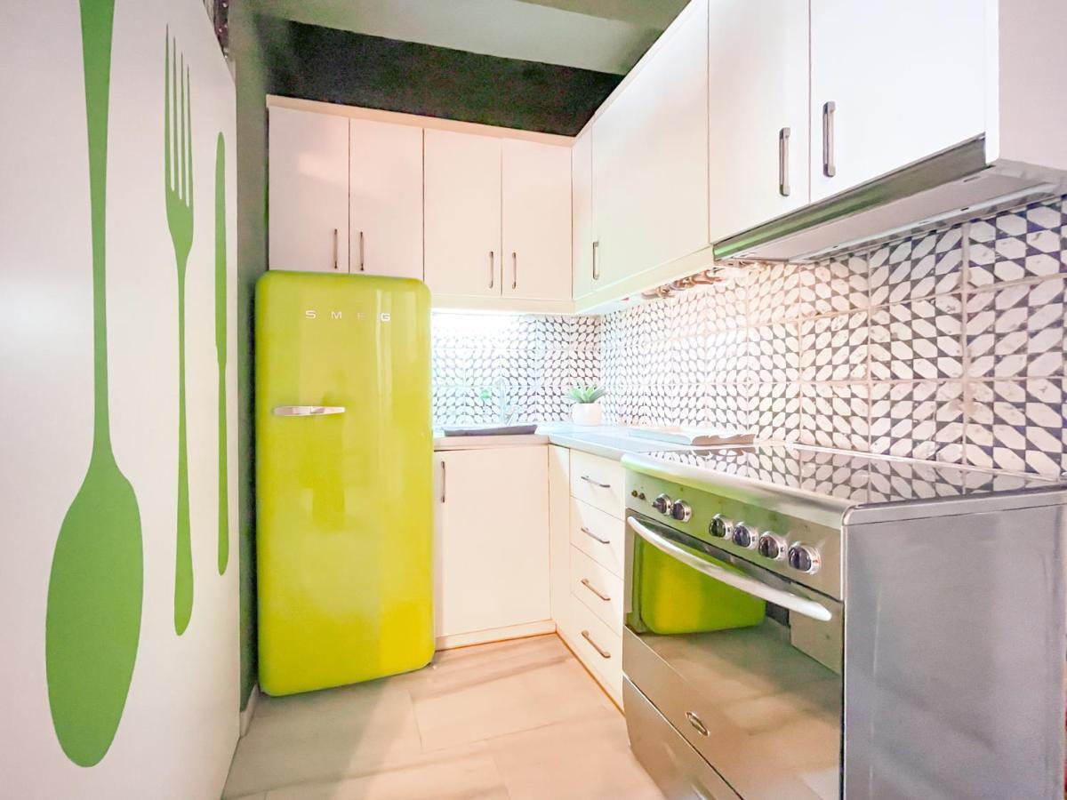 Loft 1 Bedroom Apartment In The Heart Of Athena Bagian luar foto